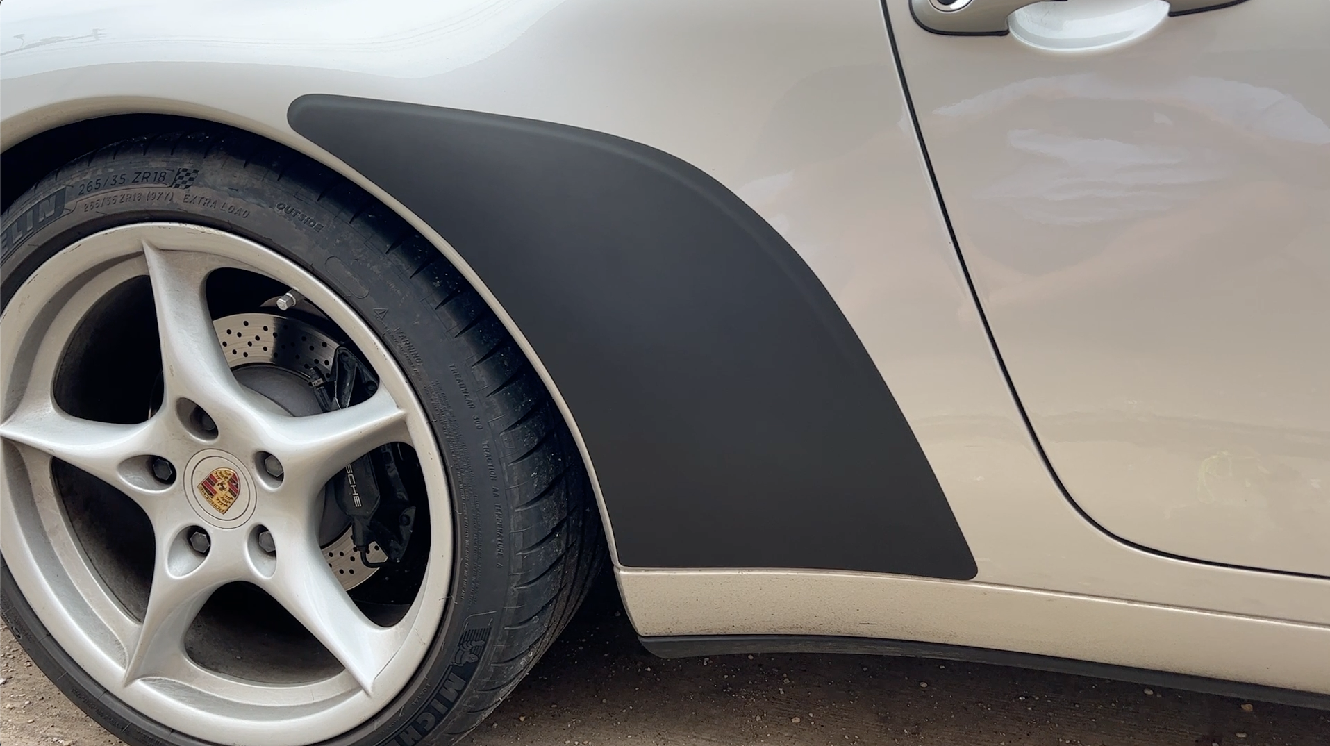 Porsche 911/993 Narrow Body Magnetic Stone Guards, rock guards